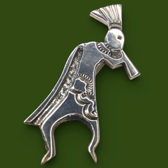 Vintage KOKOPELLI Navajo Silver Brooch - Signed Sterling, Southwest Jewelry - Picture 6 of 12